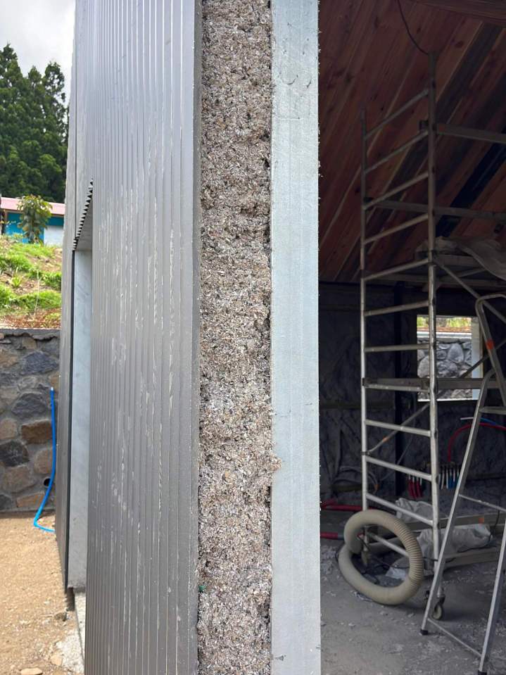 9a3bf464 d5d6 4c57 a989 5dd1795df5dc